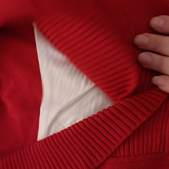 Sweater - Picture 3 of 3